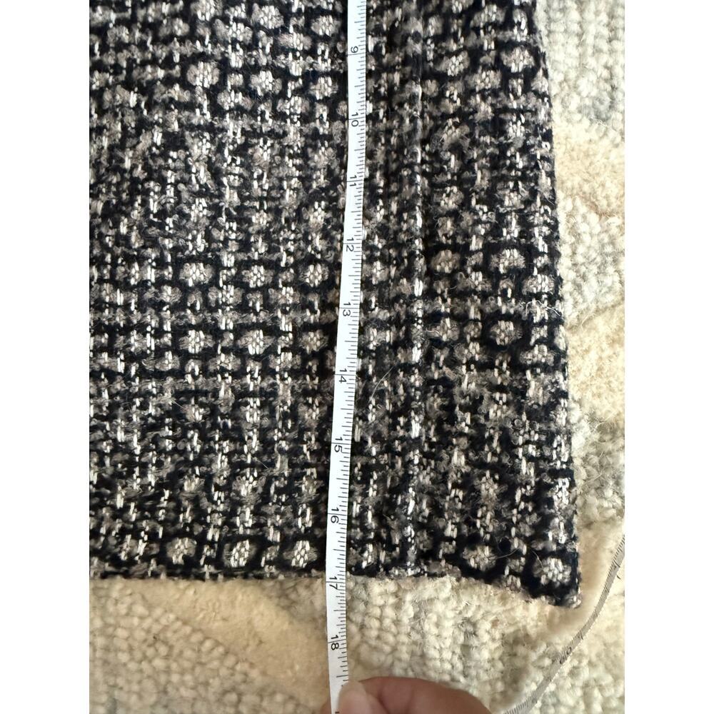 Banana Republic Tweed Mini Skirt Size 12 Black White Boucle Lined Career - Picture 8 of 8